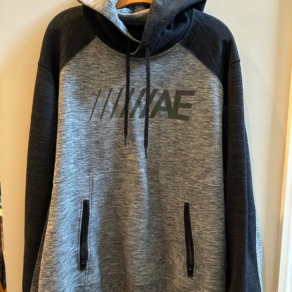 American Eagle Outfitters Gray and Black Sweatshirt Hoodie
